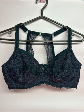 Ashley Graham black Lace Bra with Purple Floral Stitching size 40DD